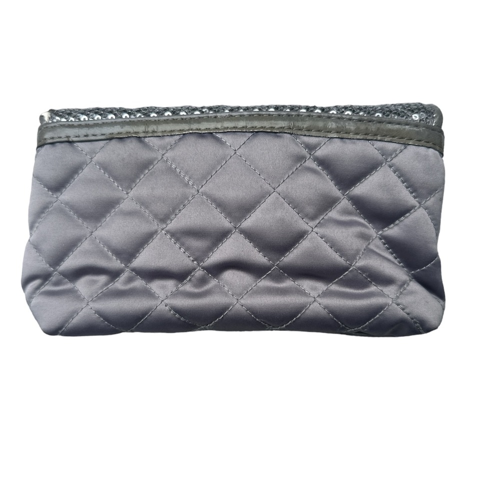 Clutch Wallet From Guess With Sequins On The Outs… - image 2